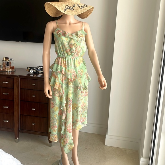 NWT STEVE MADDEN DELPHINE DRESS IN GREEN - Picture 2 of 13